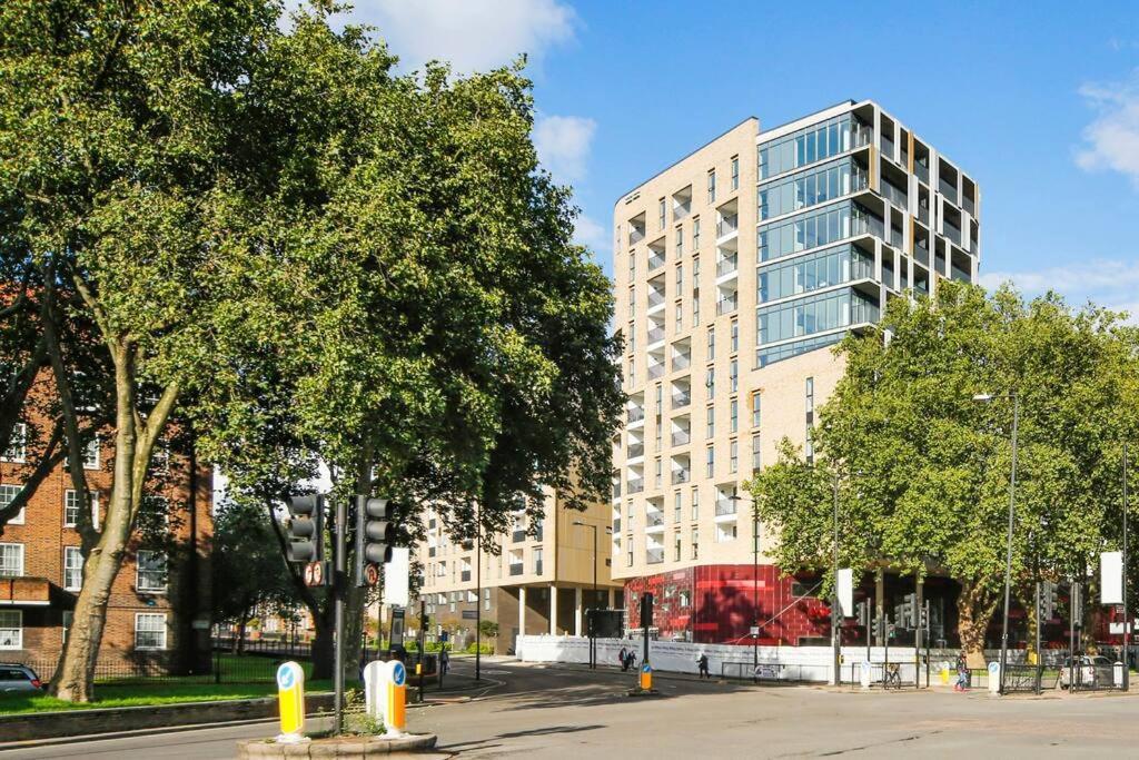 Cool Dalston Studio With Balcony And Gym Daire Londra Dış mekan fotoğraf